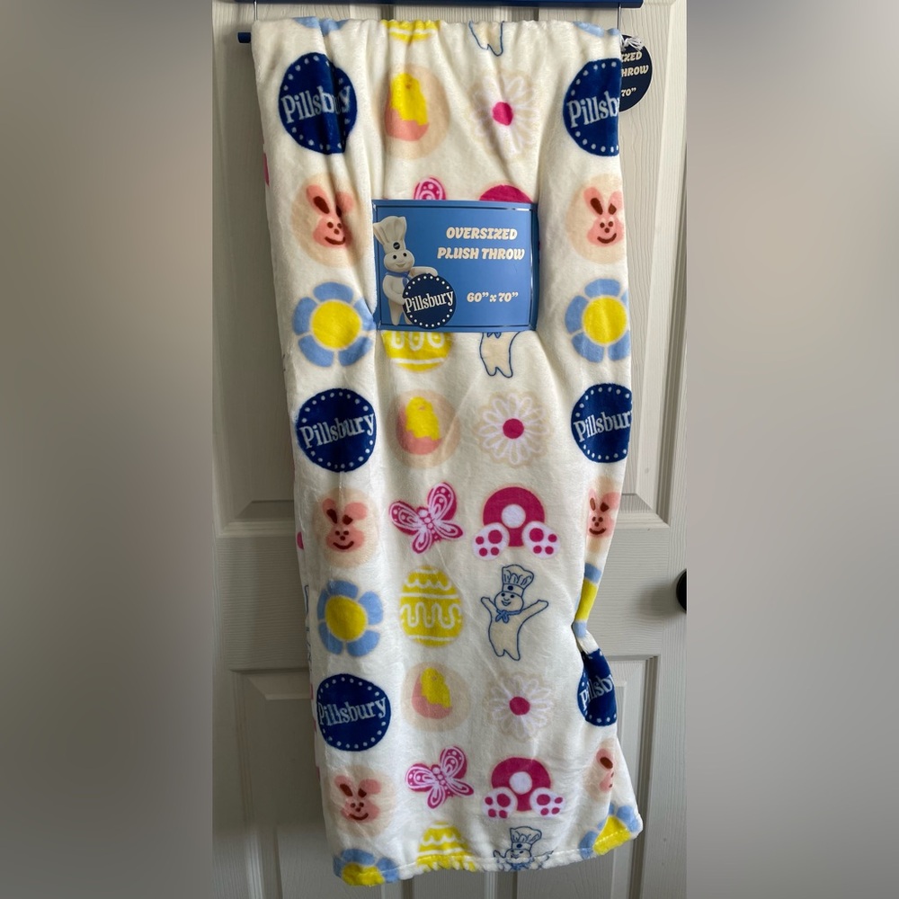 Pillsbury Easter Spring Bunny Themed Oversized Throw Blanket